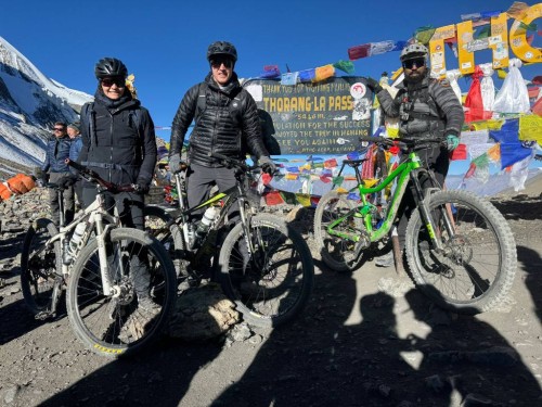 Annapurna Circuit Mountain Biking